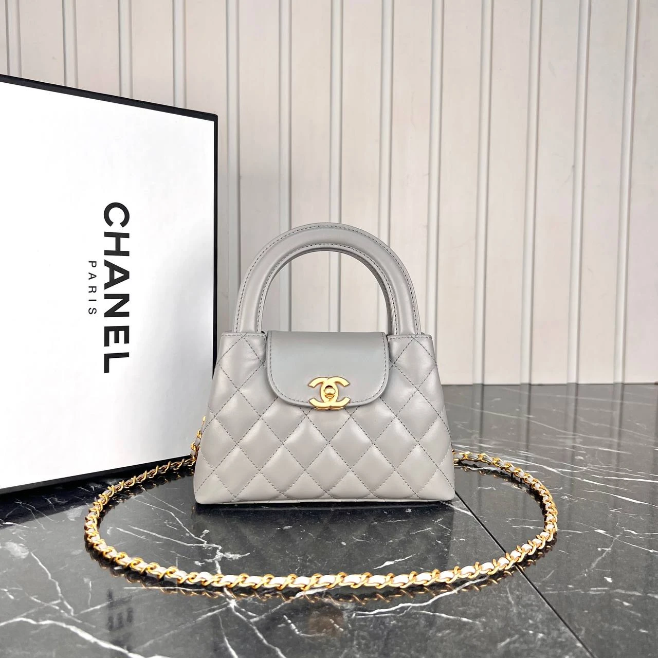 Shiny Aged Crumpled Gold-Tone Metal Bag - Gray的图片