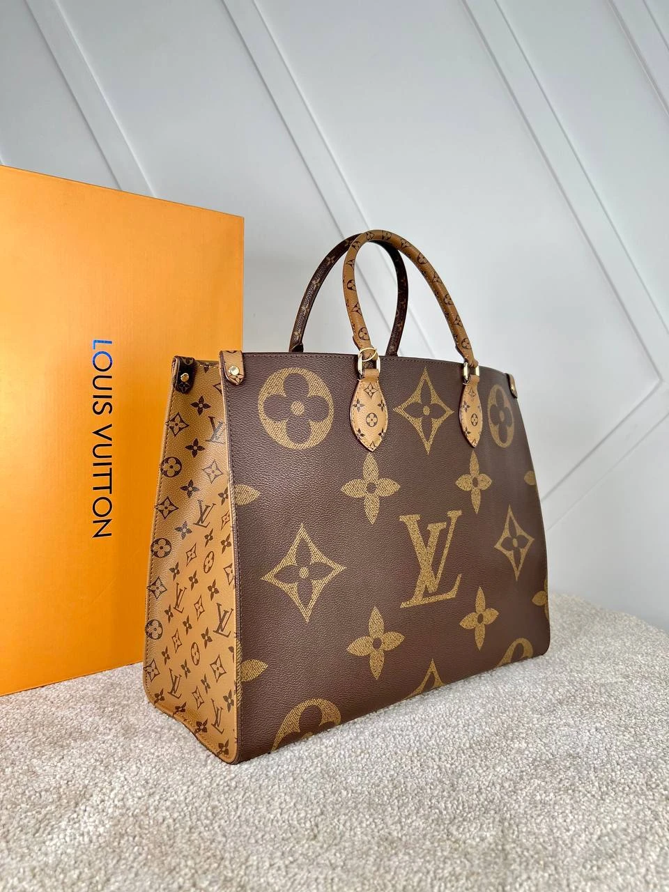 Onthego Monogram Bag的图片