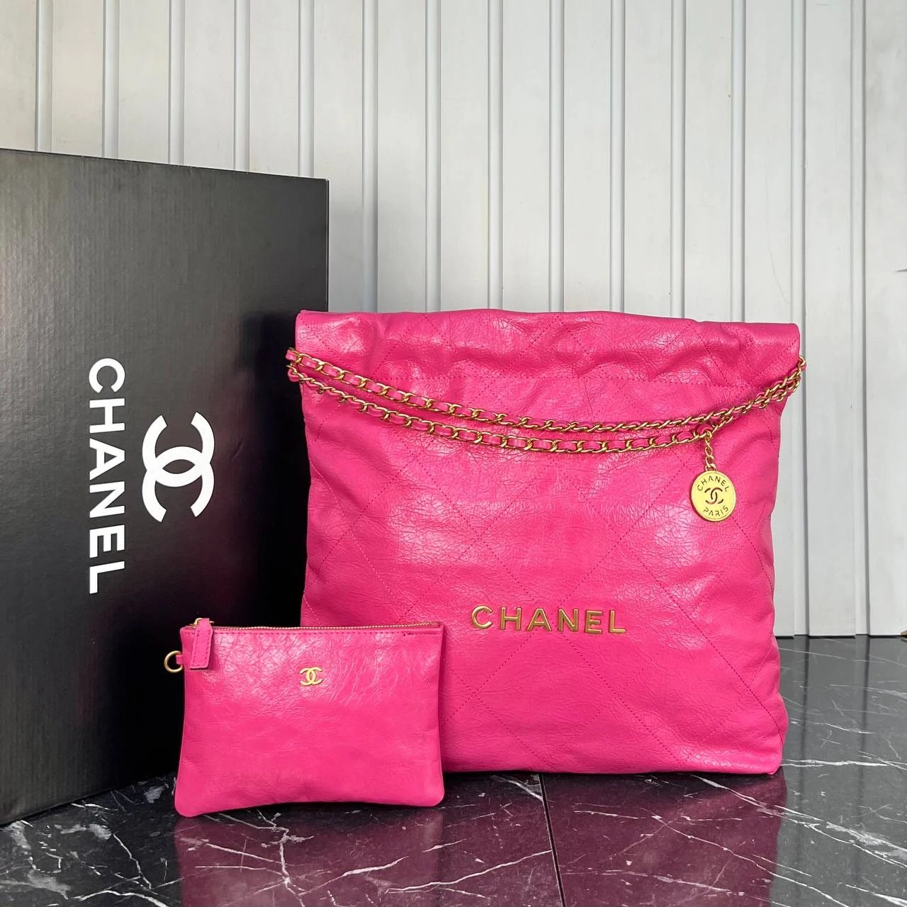 22 Gold-Tone Handbags - Pink的图片