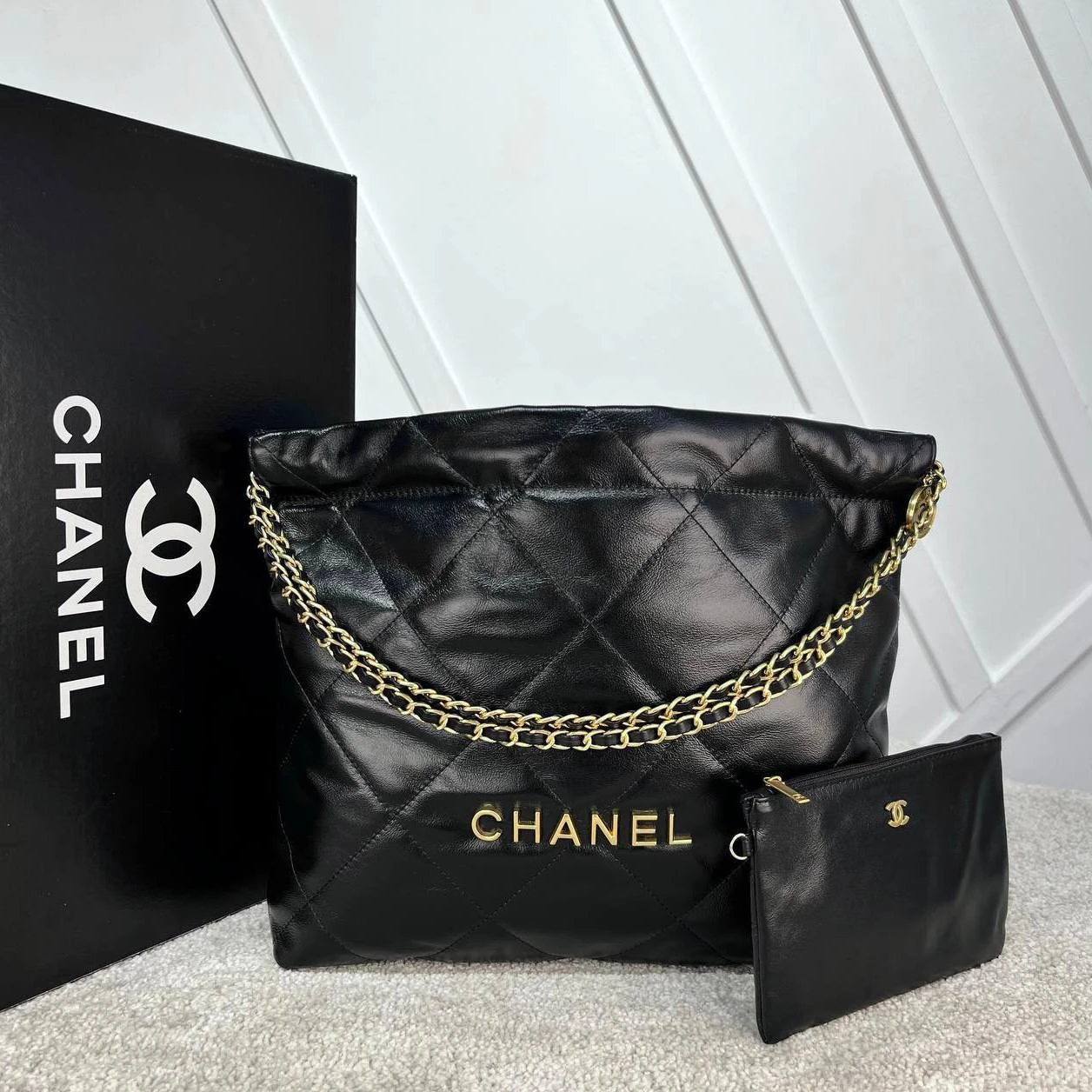 22 Handbags  - Gold Hardware的图片