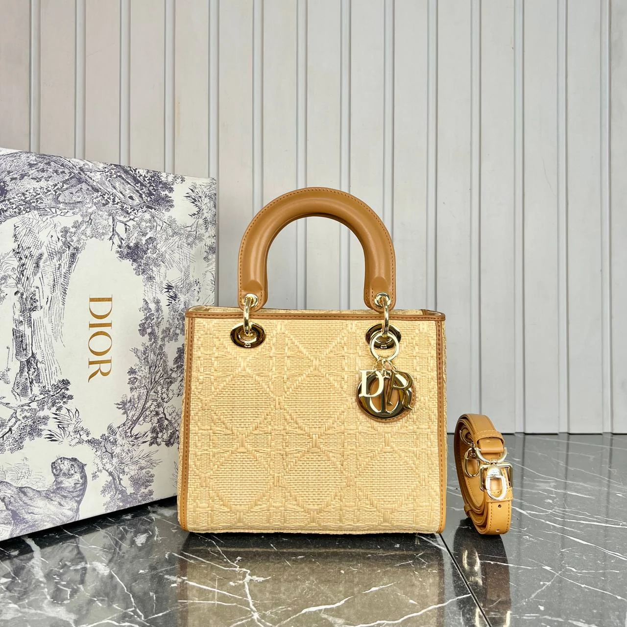 Lady Bag Medium的图片