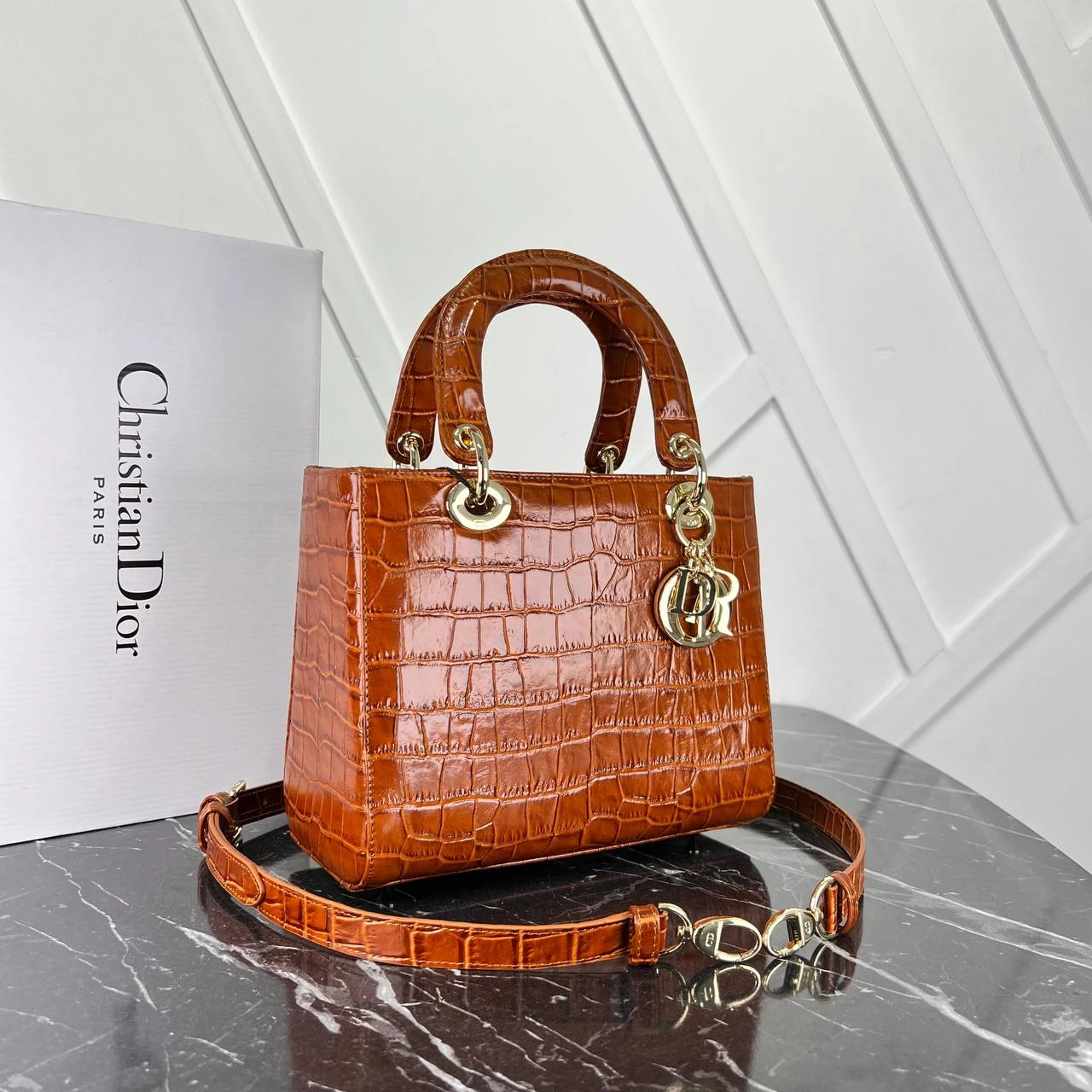 Crocodile Medium Lady Dior Bag  - Brown的图片