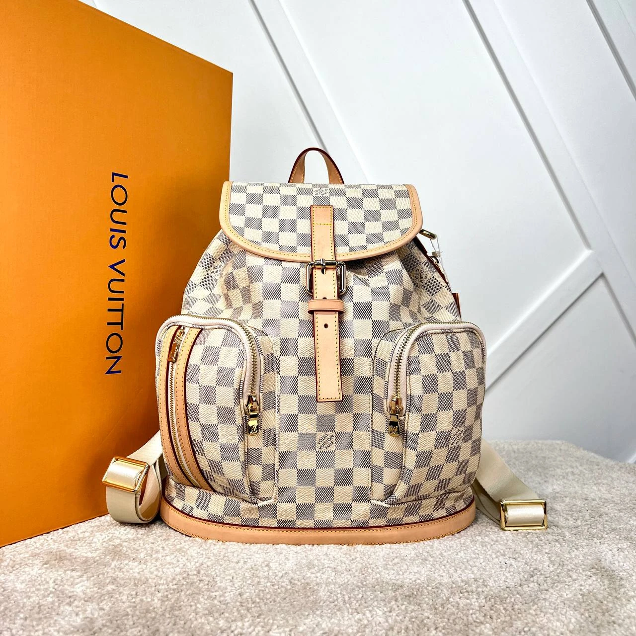 Bosporush Backpack - White的图片