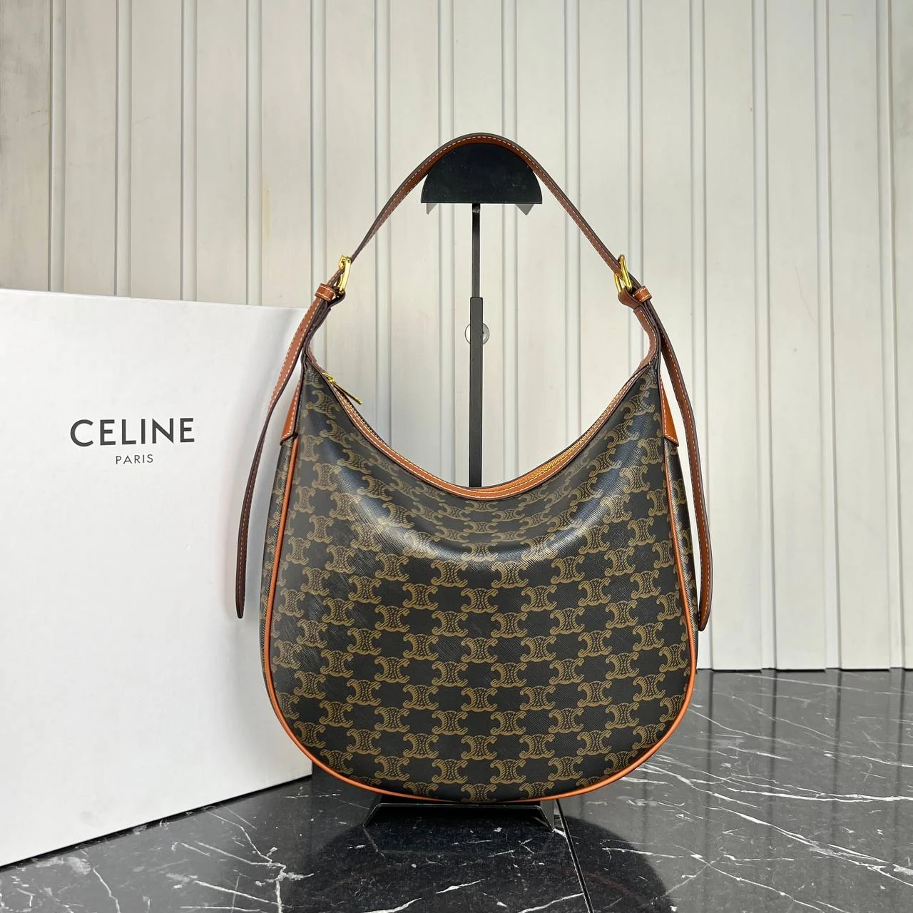 Cuir Triomphe Cross Bag - Dark Brown的图片