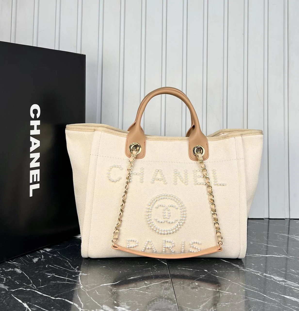 Shopping Bag with Pearls的图片