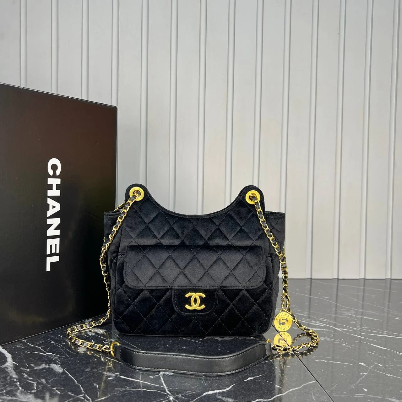 Matelasse Hobo Bag的图片