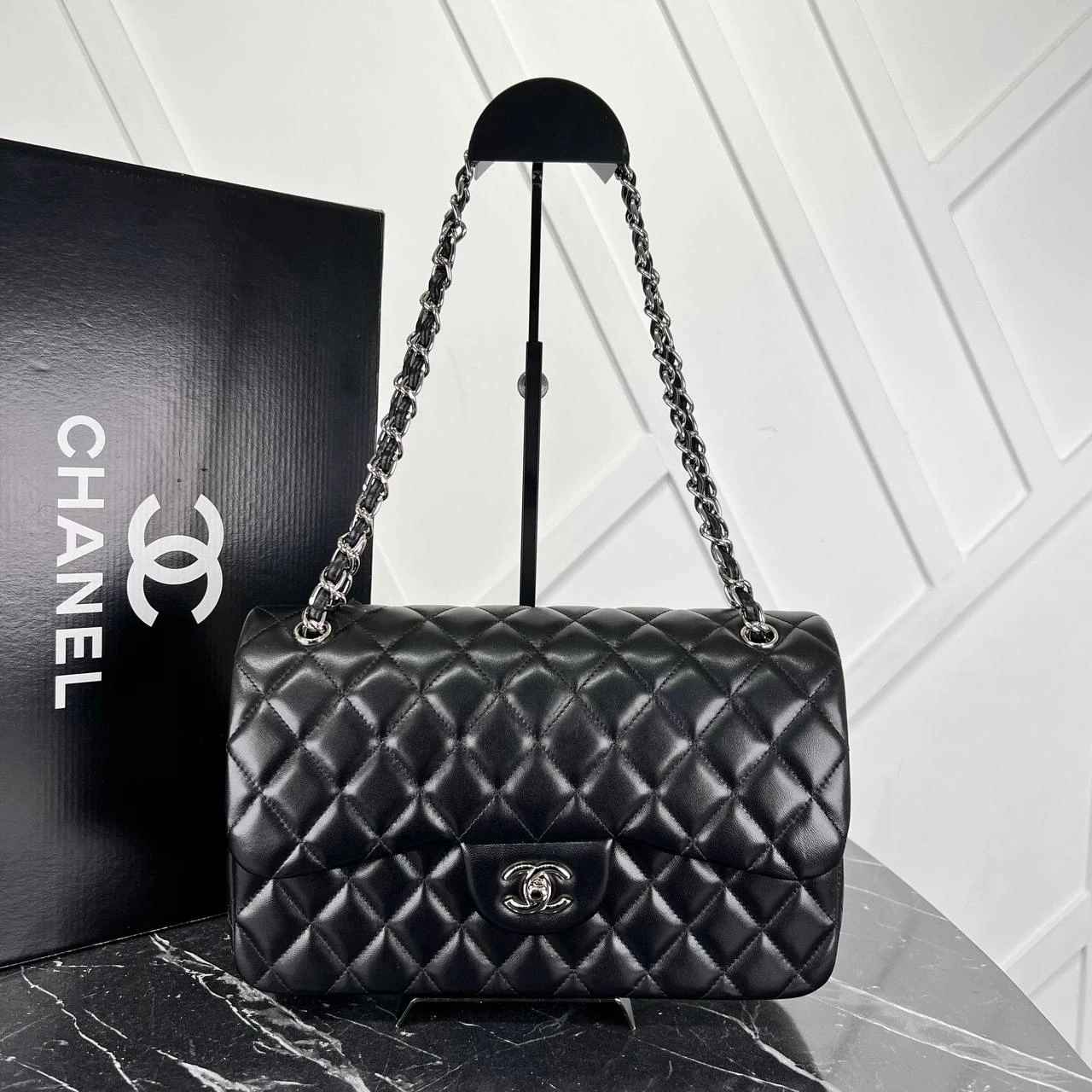 3.55 Cappitone Large Size Double Flap Bag  - Silver Hardware的图片