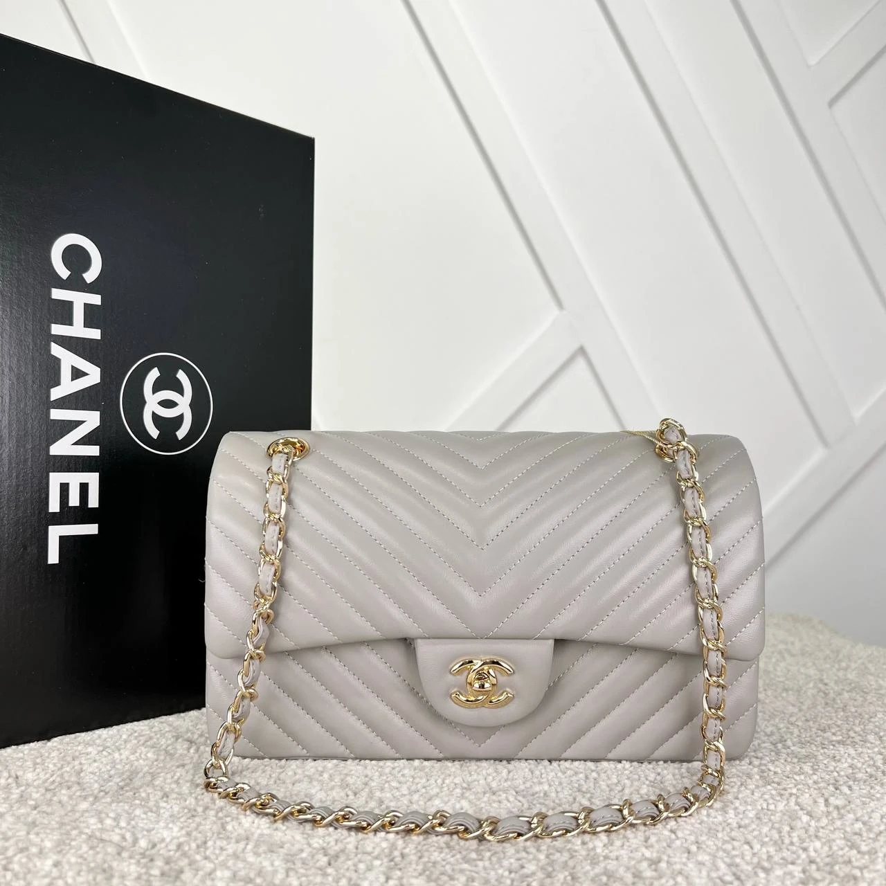 2.55 Chevron Classic Flap Bag  - Gray的图片