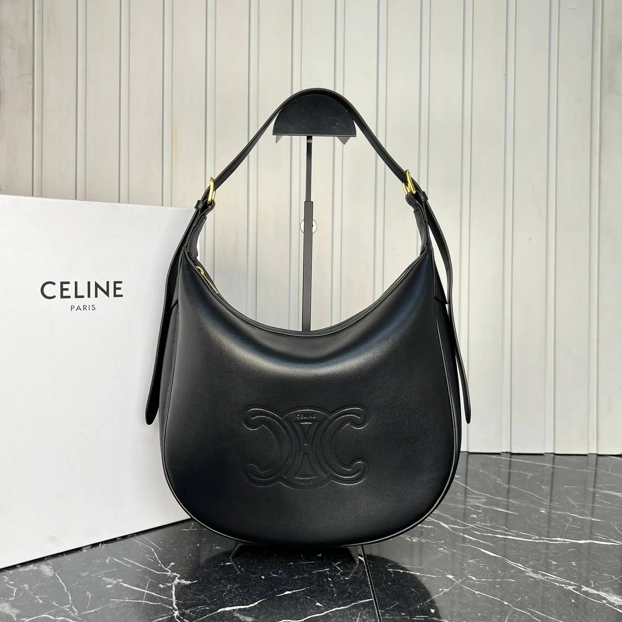 Cuir Triomphe Cross Bag - Black的图片